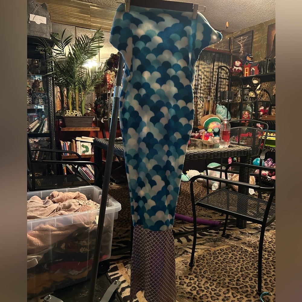 Snuggie tails, comfy, cozy super soft, warm, mermaid, blanket for kids